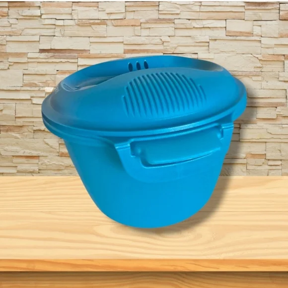 Tupper Ware Blue Kitchen Storage Container - Picture 4 of 6
